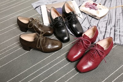 卡蒂妮娜真皮鞋業(yè)